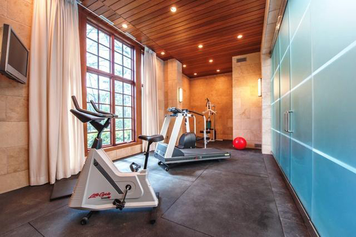 1063 Wellington Crescent Winnipeg real estate record $11 million