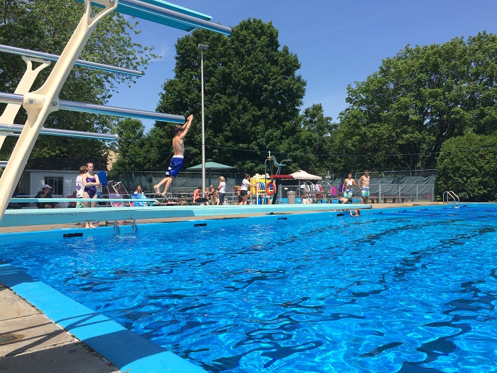 Viking Pool, Pointe-Claire.