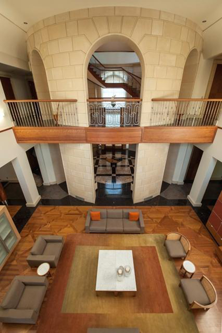 1063 Wellington Crescent Winnipeg real estate record $11 million