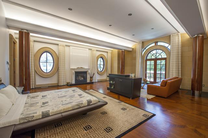 1063 Wellington Crescent Winnipeg real estate record $11 million