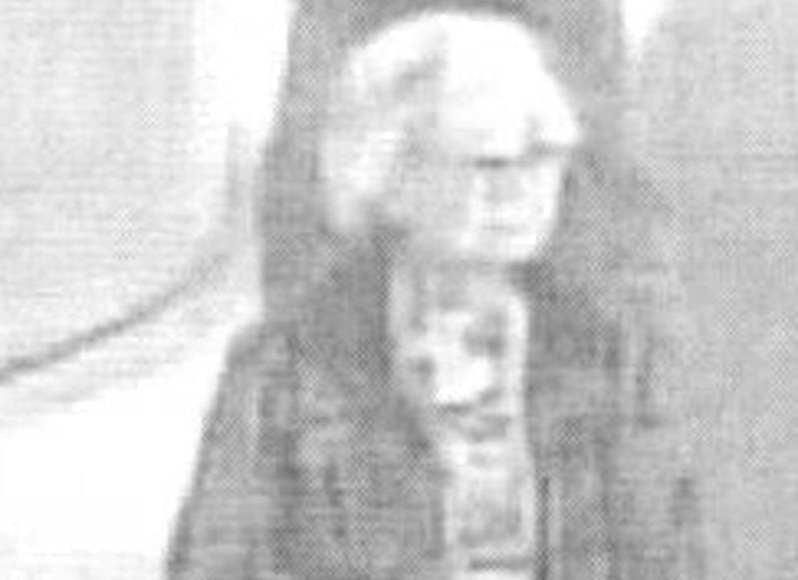 Toronto Police released this image of an elderly suspect in connection with an alleged purse theft at the AGO. 