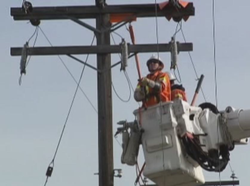 Windstorm causes Okanagan power outages - image