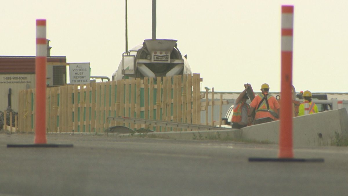 Commuters whose routes take them along Ring Road in northwest Regina can expect some delays next week.