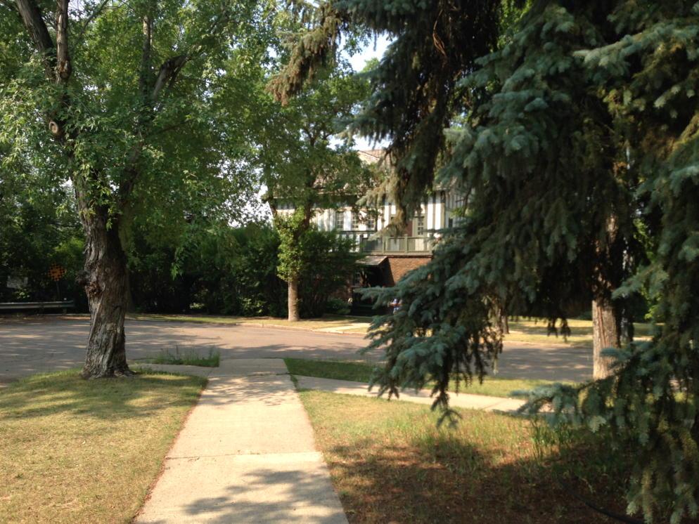 PHOTOS Will this undesignated historic Edmonton mansion be lost