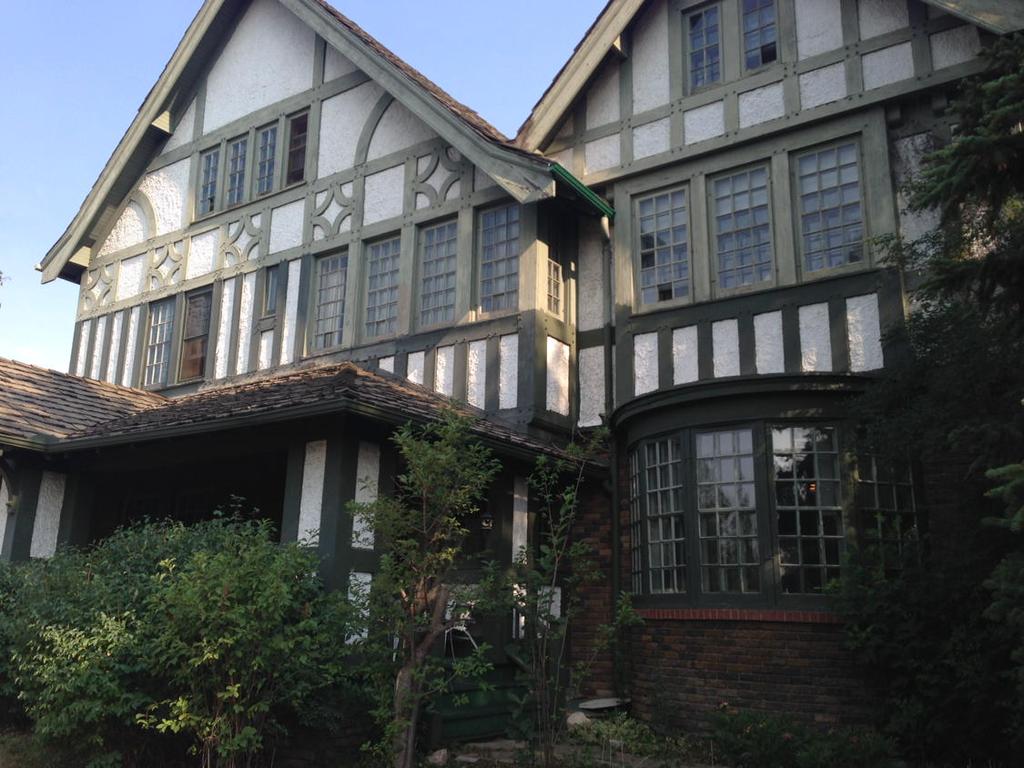 PHOTOS Will this undesignated historic Edmonton mansion be lost
