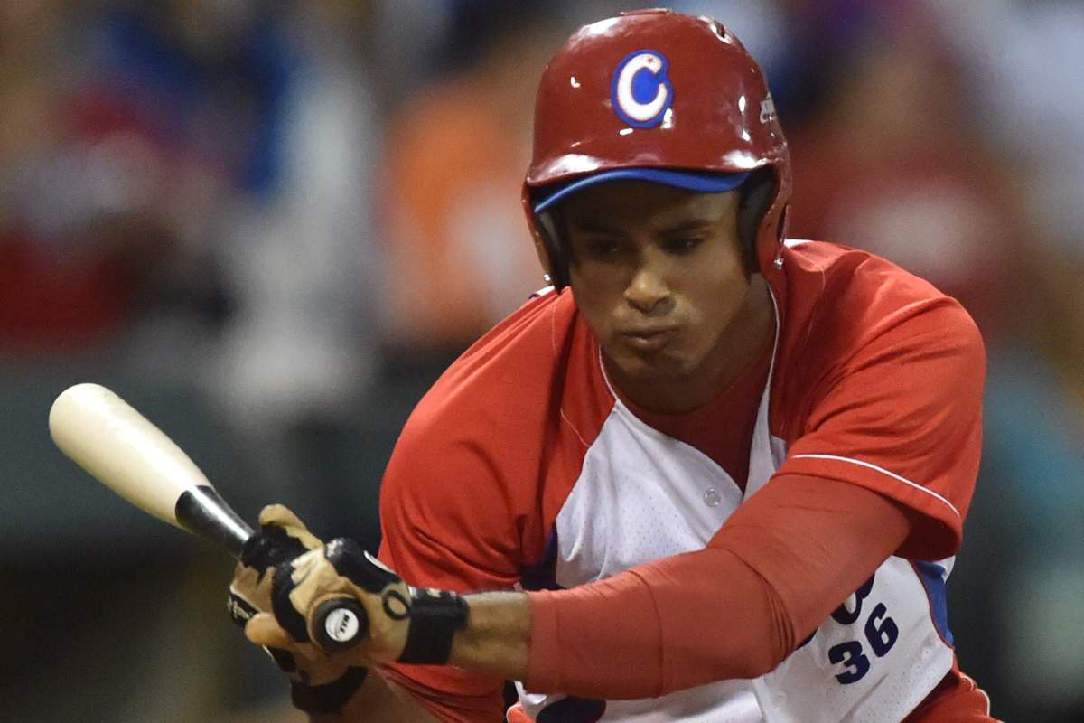 Cuba National baseball player Luis Yander La O against the Mexico National baseball team on February 8, 2015 in San Juan, Puerto Rico.