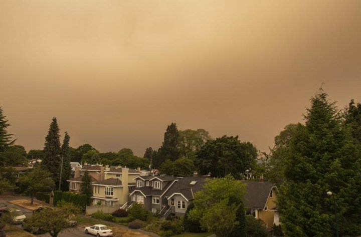 Haze from Canadian wildfires spreads to U.S. causing vivid sunsets ...