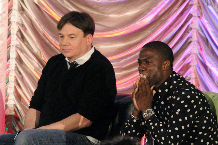 Mike Myers, left, and Kevin Hart pictured at the Just For Laughs Comedy Awards in Montreal on July 24, 2015.