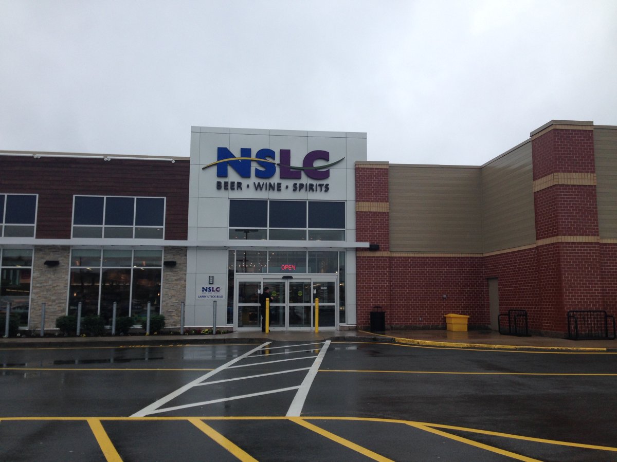 Man charged after allegedly breaking into several NSLC stores and a Shoppers Drug Mart - image