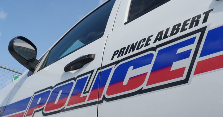 12-годишно момиче е било сексуално нападнато в центъра на Принс Албърт, съобщи полицията