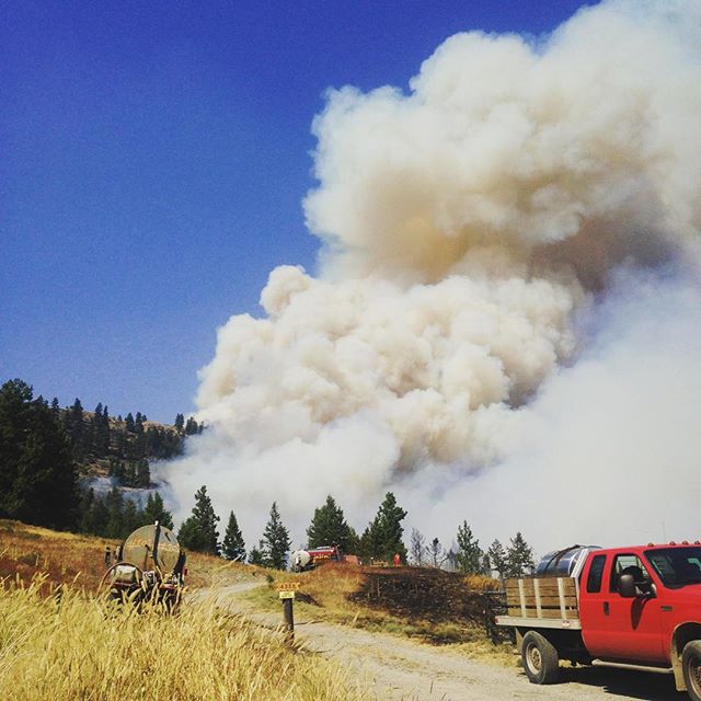 Rock Creek and Westbridge evacuated; 2,500 hectare fire threatens homes