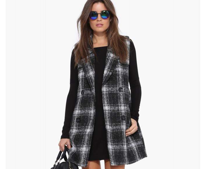 Joa chic plaid vest in charcoal