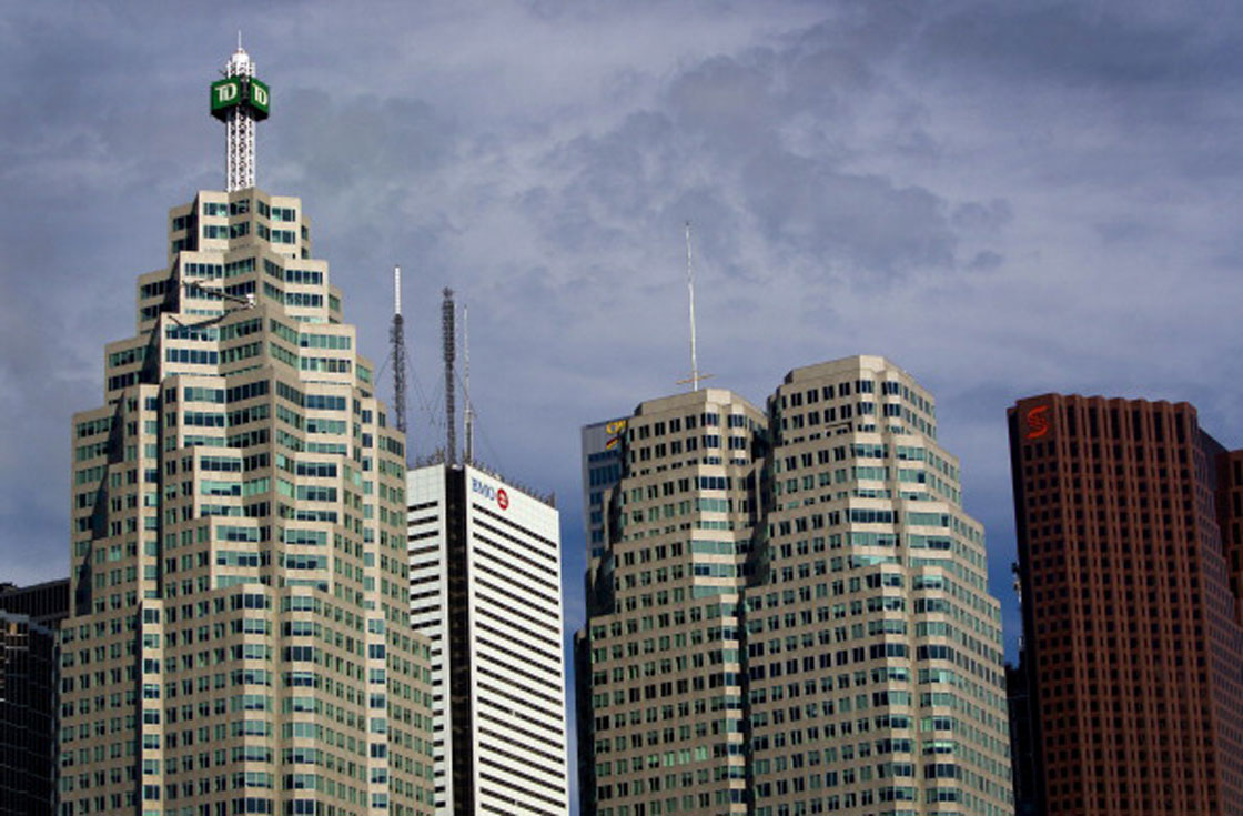 The country's big banks continue to post better-than-expected earnings despite mounting concerns over the direction the economy is headed in.