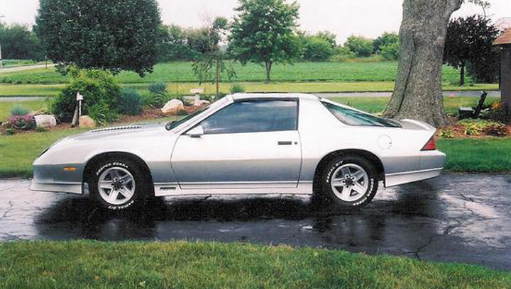 A unique looking, very noticeable 1985 Camaro was stolen from a rural location near Shellbrook, Sask.