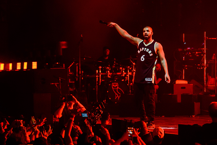 Drake performs during 2015 OVO Fest at Molson Canadian Amphitheatre on August 3, 2015 in Toronto, Canada.  