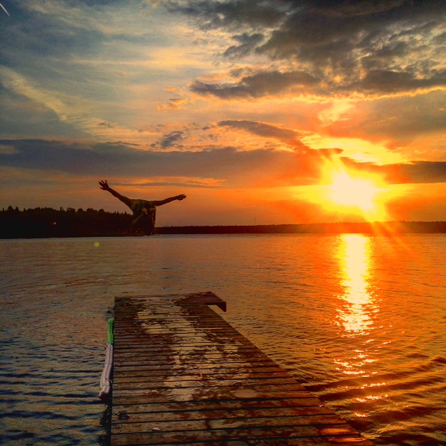 Conditions will stay mostly dry throughout southern Manitoba on Saturday and Sunday, before rain rolls in on Monday.
