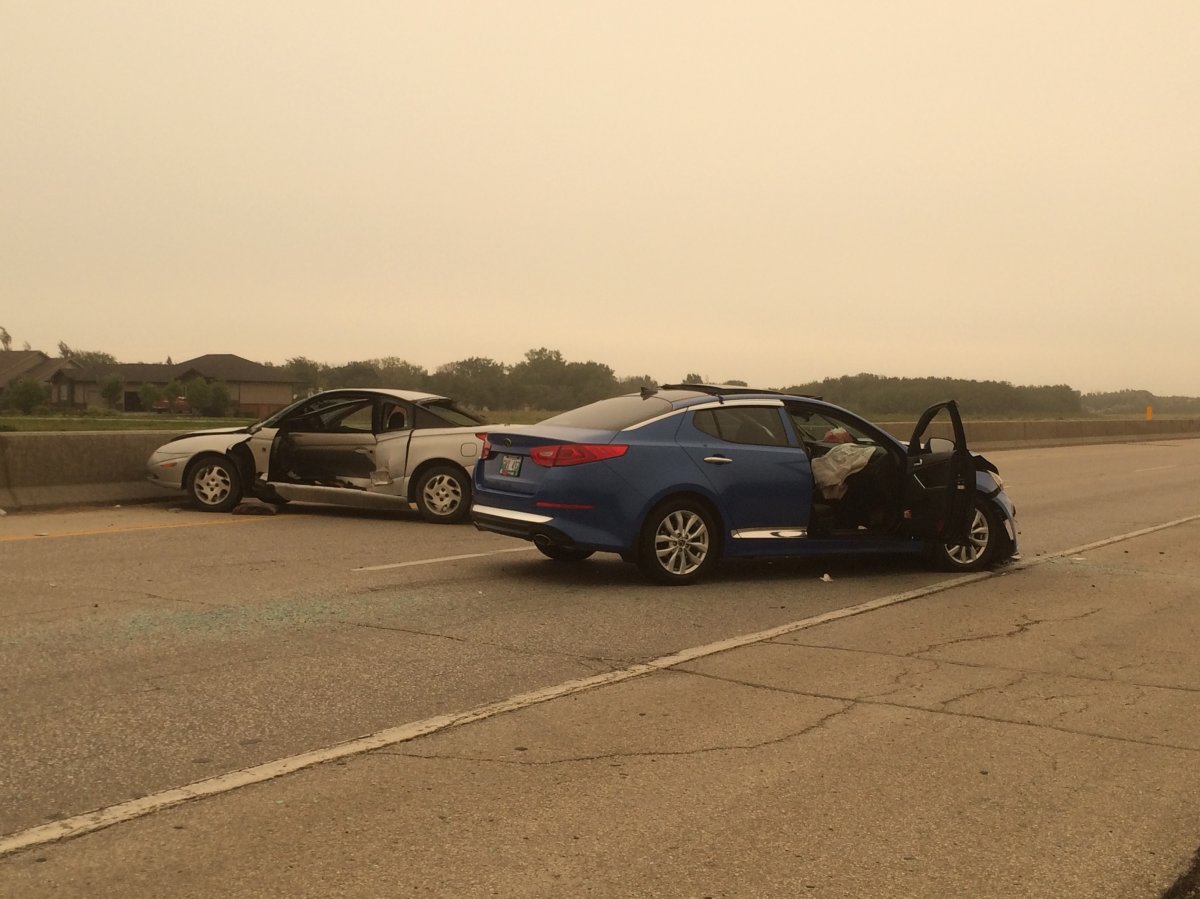 UPDATE: Perimeter and Henderson Highway re-opened after serious crash - image