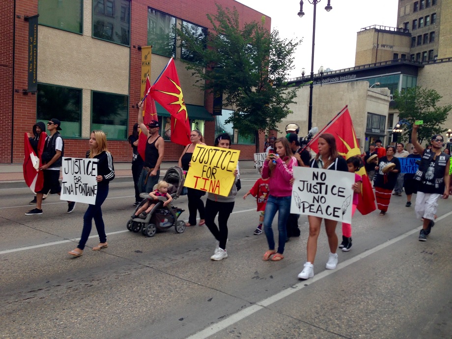 Dozens march in Winnipeg to remember Tina Fontaine - image