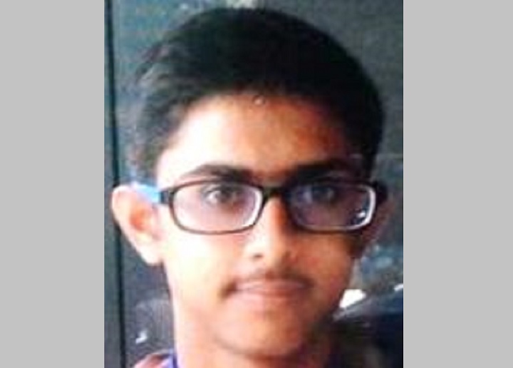 Ahmed Mian, 14, was last seen on Sunday, August 17th, 2015, at 6:00pm in the Victoria Park Avenue and Danforth Avenue area.