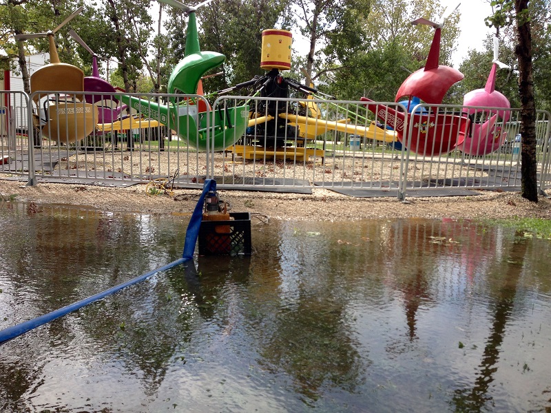 Tinkertown closed down for the entire weekend due to the storm.