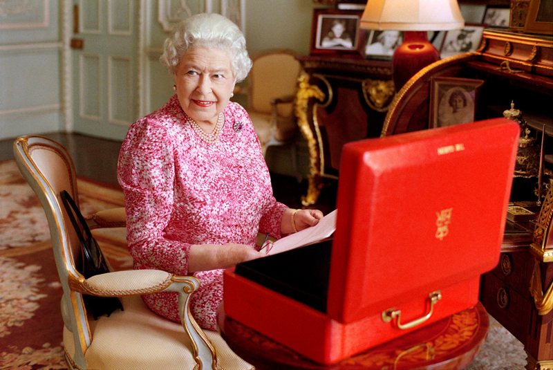 This photo made available on Tuesday Sept. 8, 2015, shows Britain's Queen Elizabeth II taken July 2015 and released by Buckingham Palace to mark the Queen becoming the longest reigning British monarch.