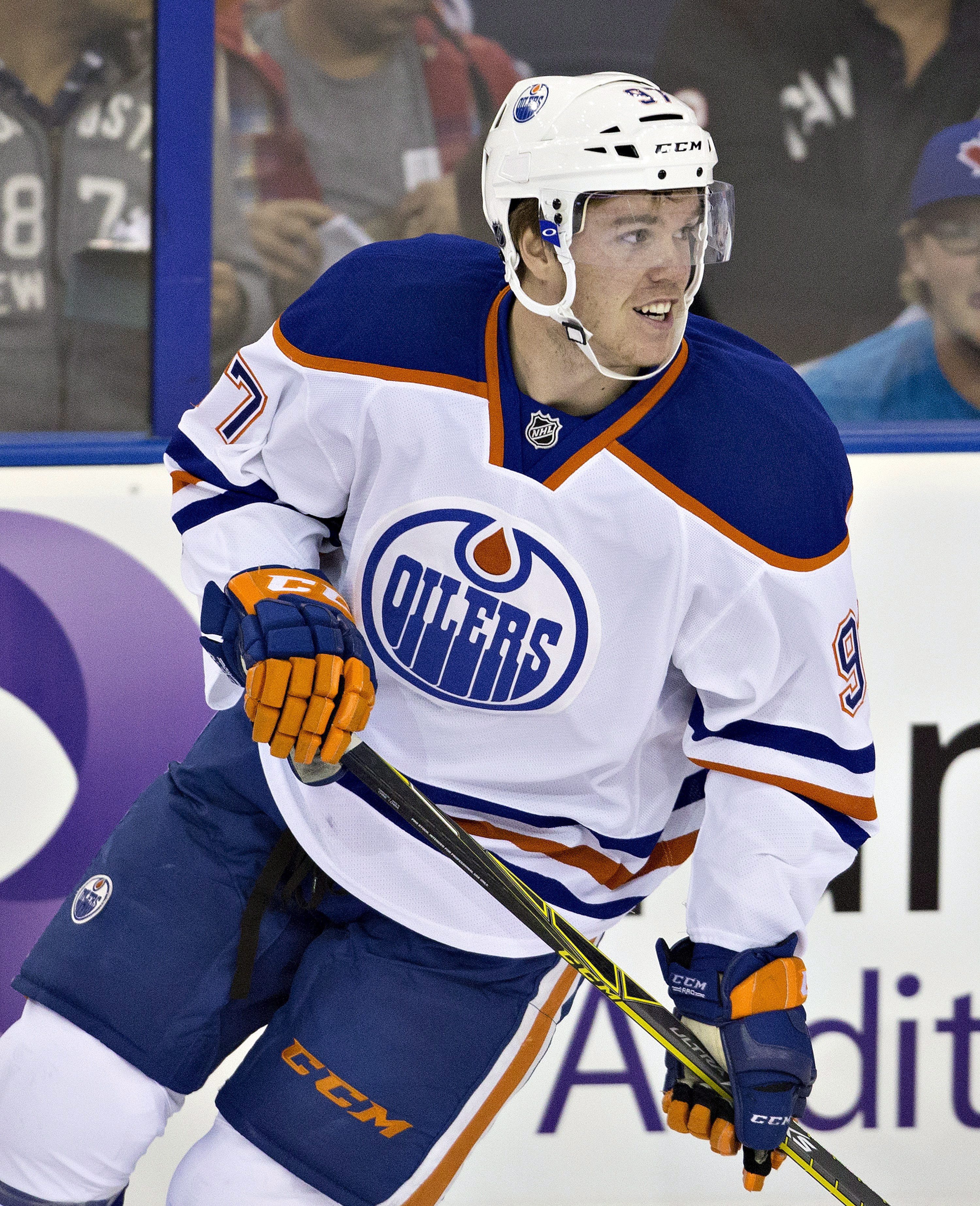 Connor McDavid Sparks Oiler Rookies’ Win Over Golden Bears - Edmonton ...