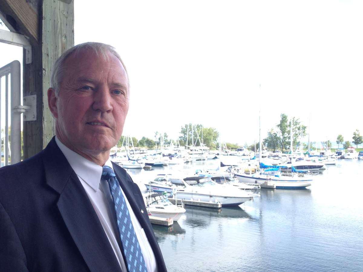 Bill Blair at Bluffer’s Restaurant in Scarborough, Ont. (Laura Stone/Global News)
