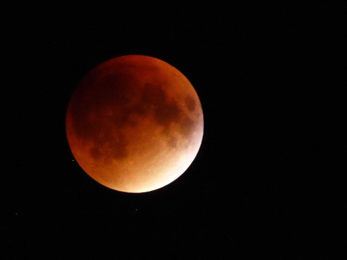 Super blood moon eclipse, September 27, 2015.