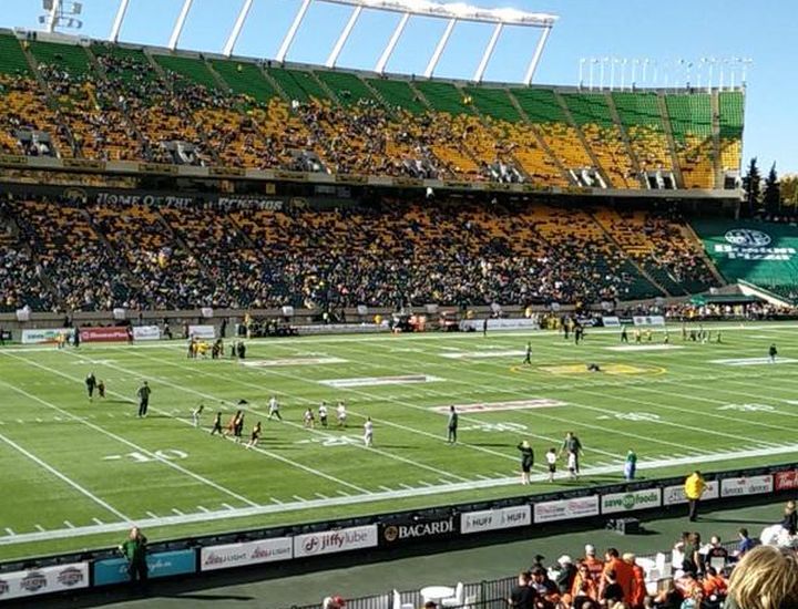 Mike Reilly engineered a thrilling late comeback and
tossed a pair of touchdown passes as the Edmonton Eskimos won their
third game in a row, defeating the visiting B.C. Lions 29-23 on
Saturday, Sept. 26, 2015.
