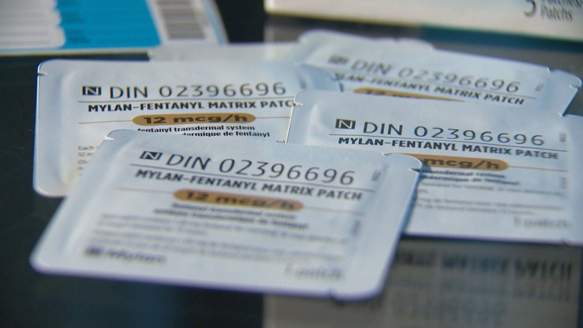Fentanyl patient ashamed to pick up prescription amid ongoing opioid ‘crisis’ - image