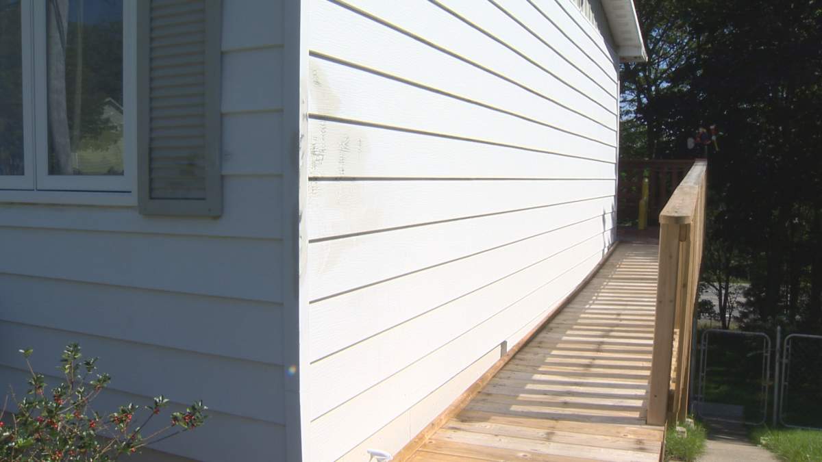 RCMP investigate after homes, vehicles spray painted in Cole Harbour - image