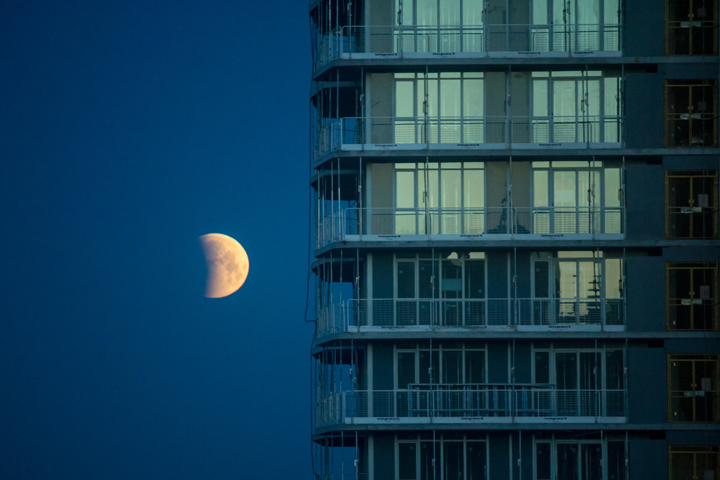 A partial lunar eclipse on April 4, 2015, north of Toronto.