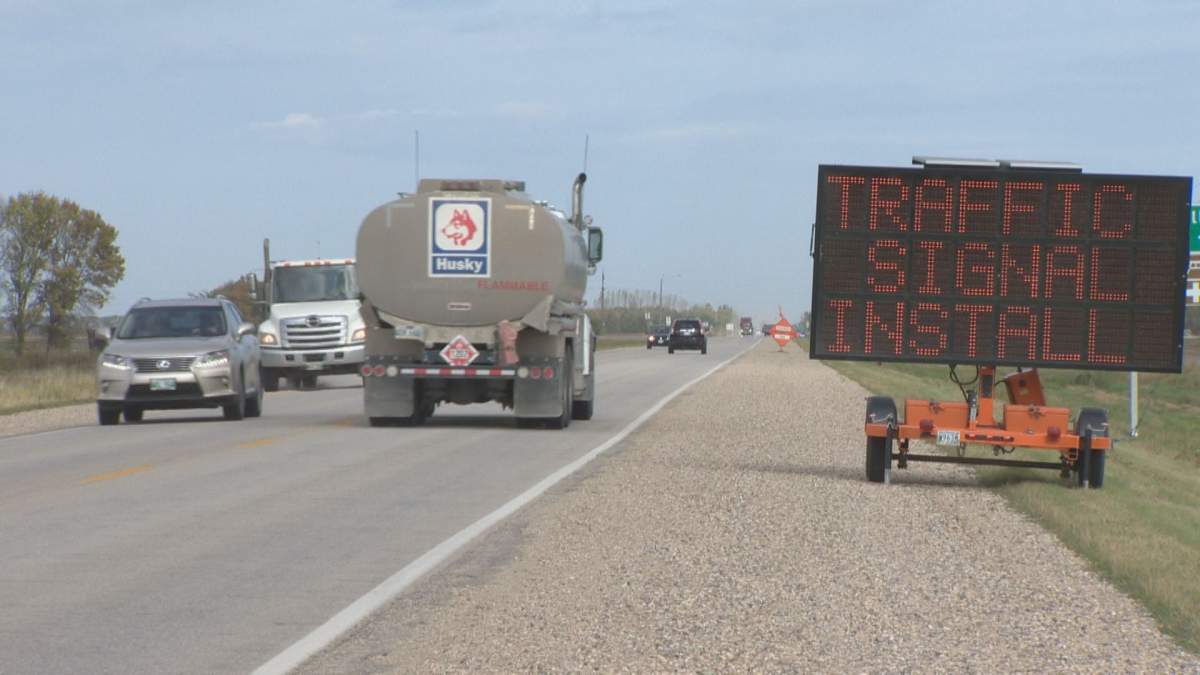 Traffic light installation begins along Highway 59 and 311 - image