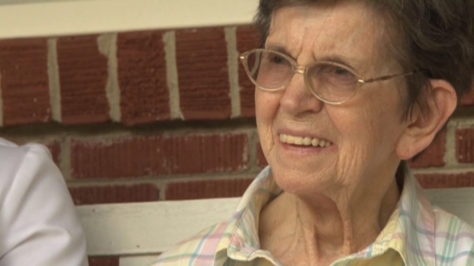 South Carolina boy saves 85-year-old woman’s life - image