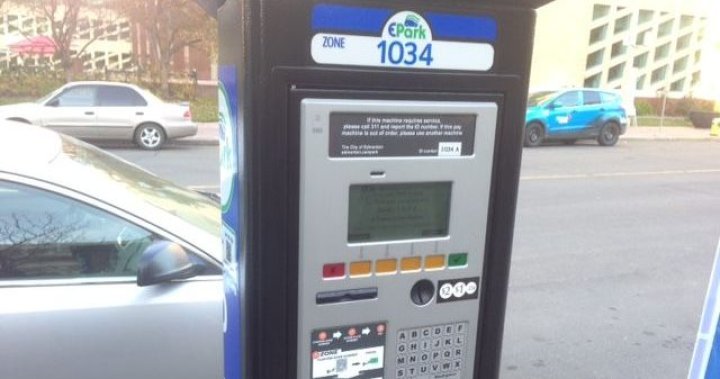 Градът изчиства объркването около новата система за плащане на паркинг в Едмънтън: „без такси за удобство“