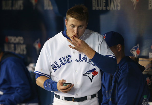 California lawmakers ban tobacco chewing, something Major League Baseball  couldn't do
