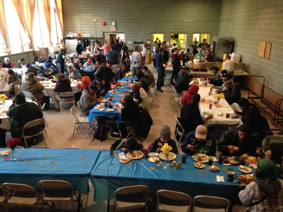 Agape Table serves Thanksgiving meal in its 35th year.