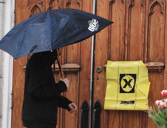 While voter turnout in the October 2015 federal election rose to its highest level in decades, Canadians cited “not being interested in politics” as the single largest reason for not casting a ballot, according to new numbers from Statistics Canada.