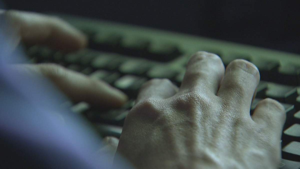 Winnipeg police arrest 65-year-old man on child porn charges - image