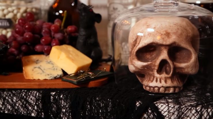 Halloween party decor ideas