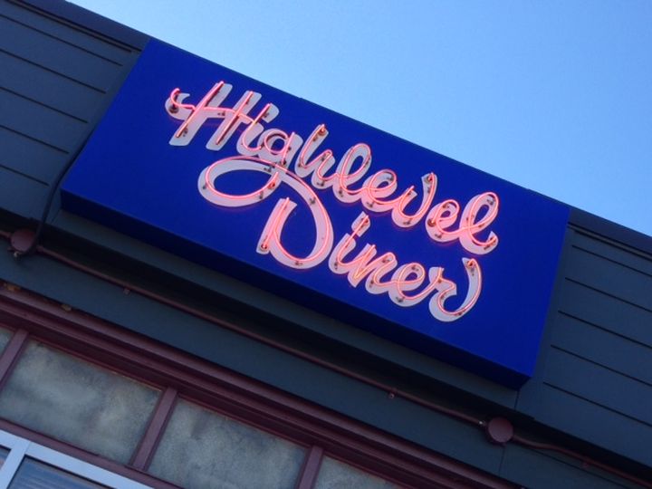 All of the tips gathered by severs at Edmonton's Highlevel Diner Saturday will be pooled to sponsor a Syrian family to come to Canada. 
