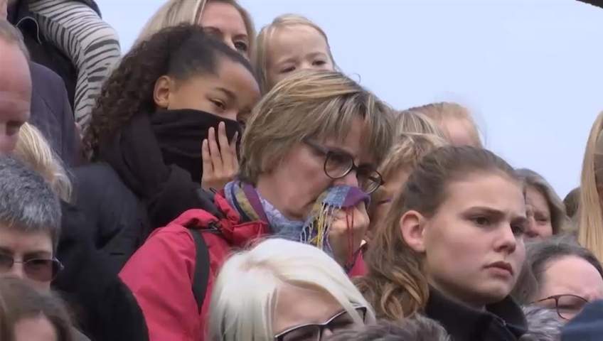 Adult spectators brought scarfs to their noses to ward off the pungent smell as they watched the dissection, considered by many in this Scandinavian country of 5.6 million to be an educational program.