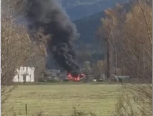 Fire destroys motorhome in Lumby - image