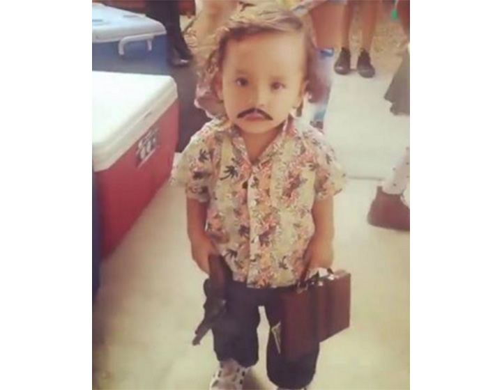 A video of a toddler dressed as notorious Colombian drug lord Pablo Escobar has gone viral.
