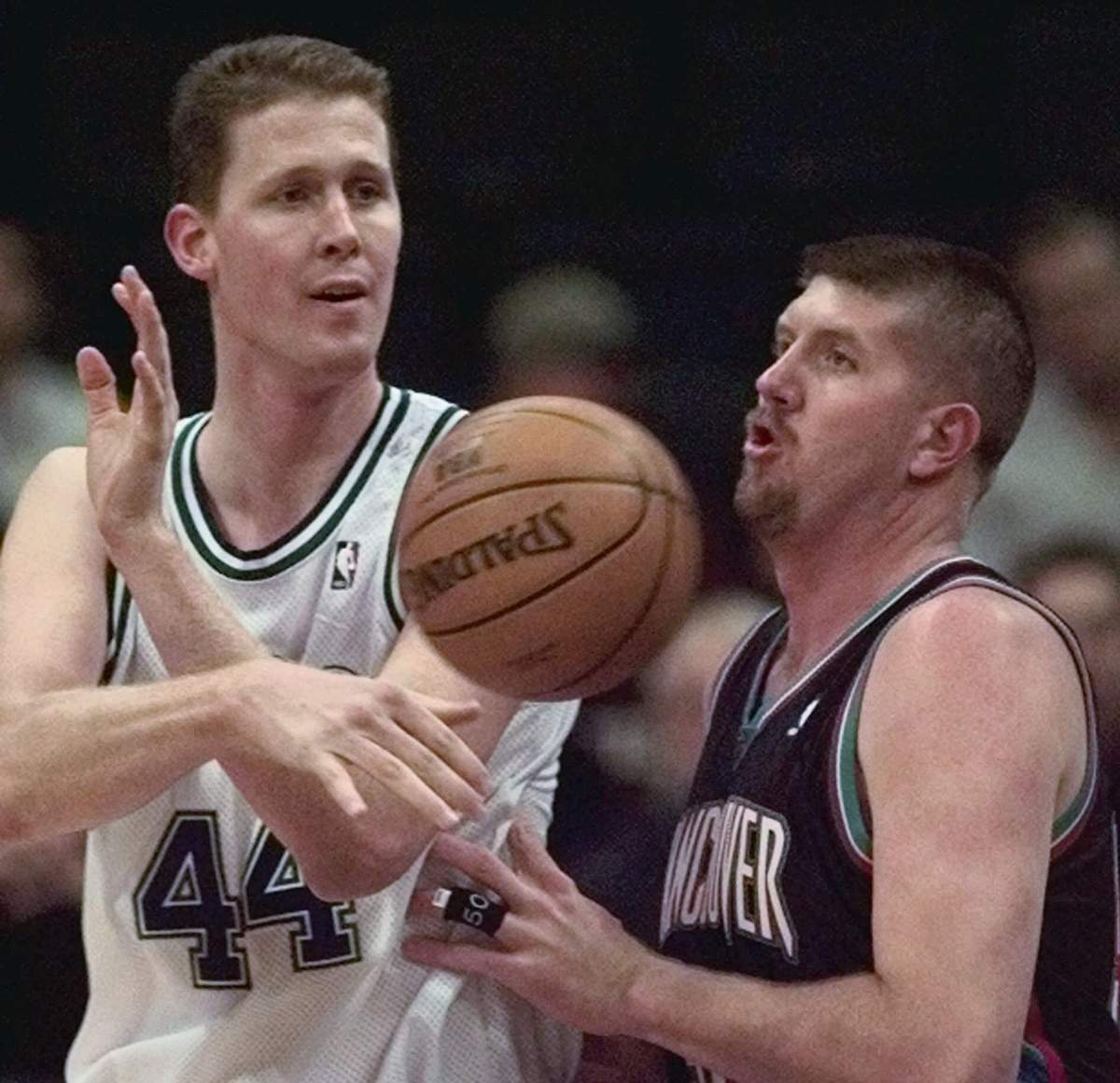 QUIZ: How much do you remember about the Vancouver Grizzlies? - image