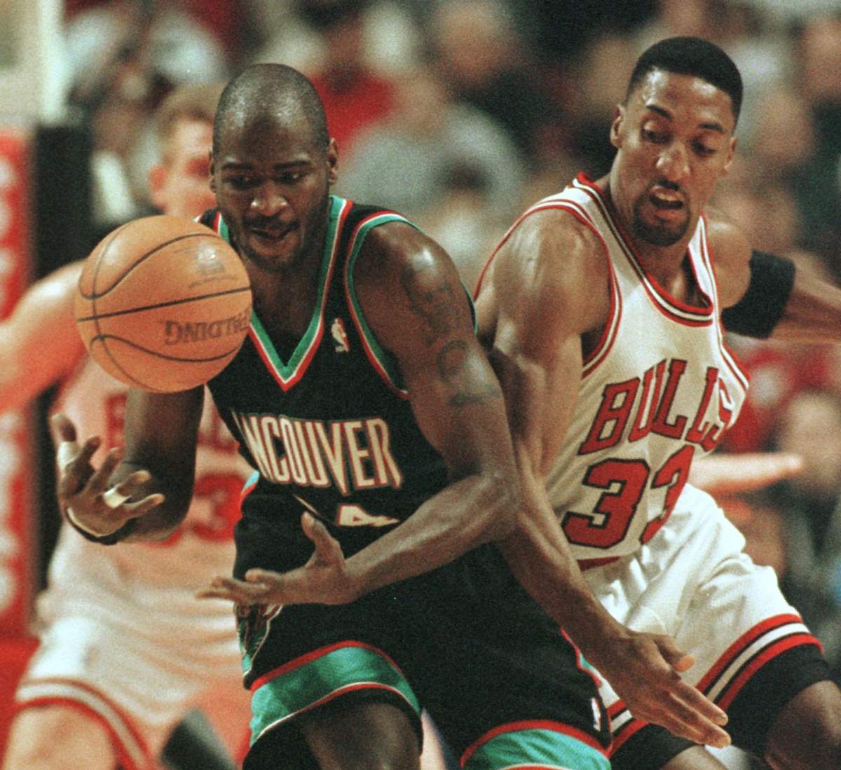 17. Michael Smith (78 games, 1997-1999): Sent to the Grizzlies at the 1998 trade deadline with Bobby Hurley in exchange for Chris Robinson and Otis Thorpe, Smith played parts of two seasons with Vancouver as a productive depth forward.