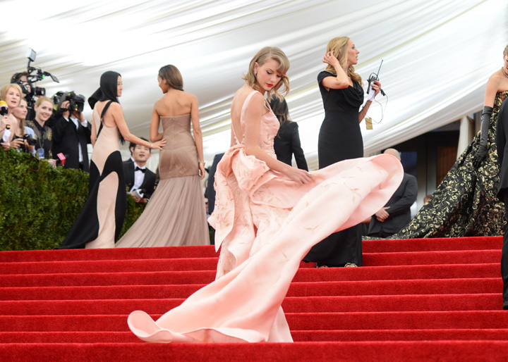 The spring exhibition at the Metropolitan Museum of Art's Costume Institute will focus on technology's impact on fashion, and the May 2 gala benefiting the institute will be co-chaired by Idris Elba, Apple's chief design officer and a designer himself, Jonathan Ive, Taylor Swift and Anna Wintour.