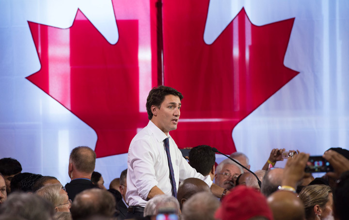 Liberal leader Justin Trudeau addresses supporters