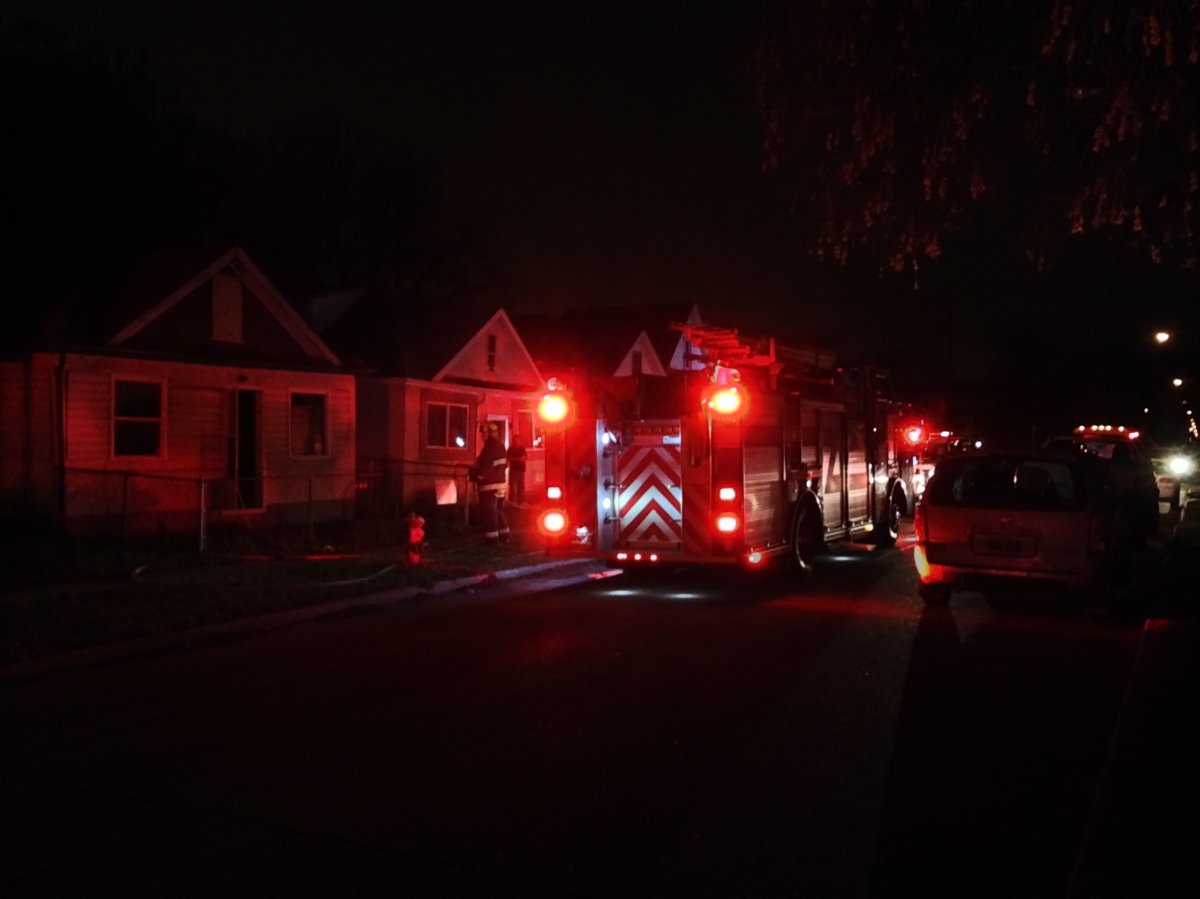 East Kildonan residents wake up to a house fire Winnipeg Globalnews.ca