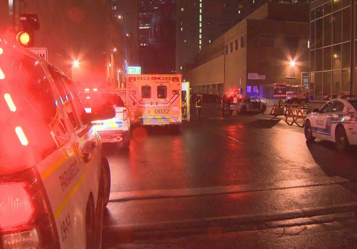 Montreal construction worker hit by excavator - Montreal | Globalnews.ca